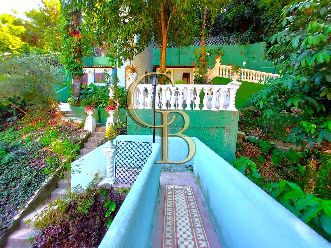 CASA COSME VELHO VENDA