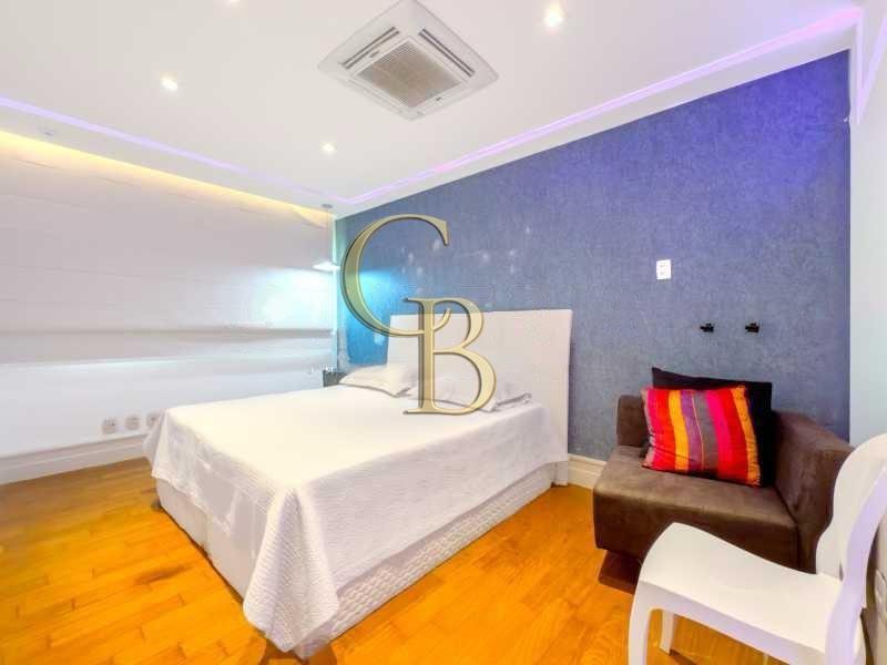 COBERTURA L�CIO COSTA VENDA
