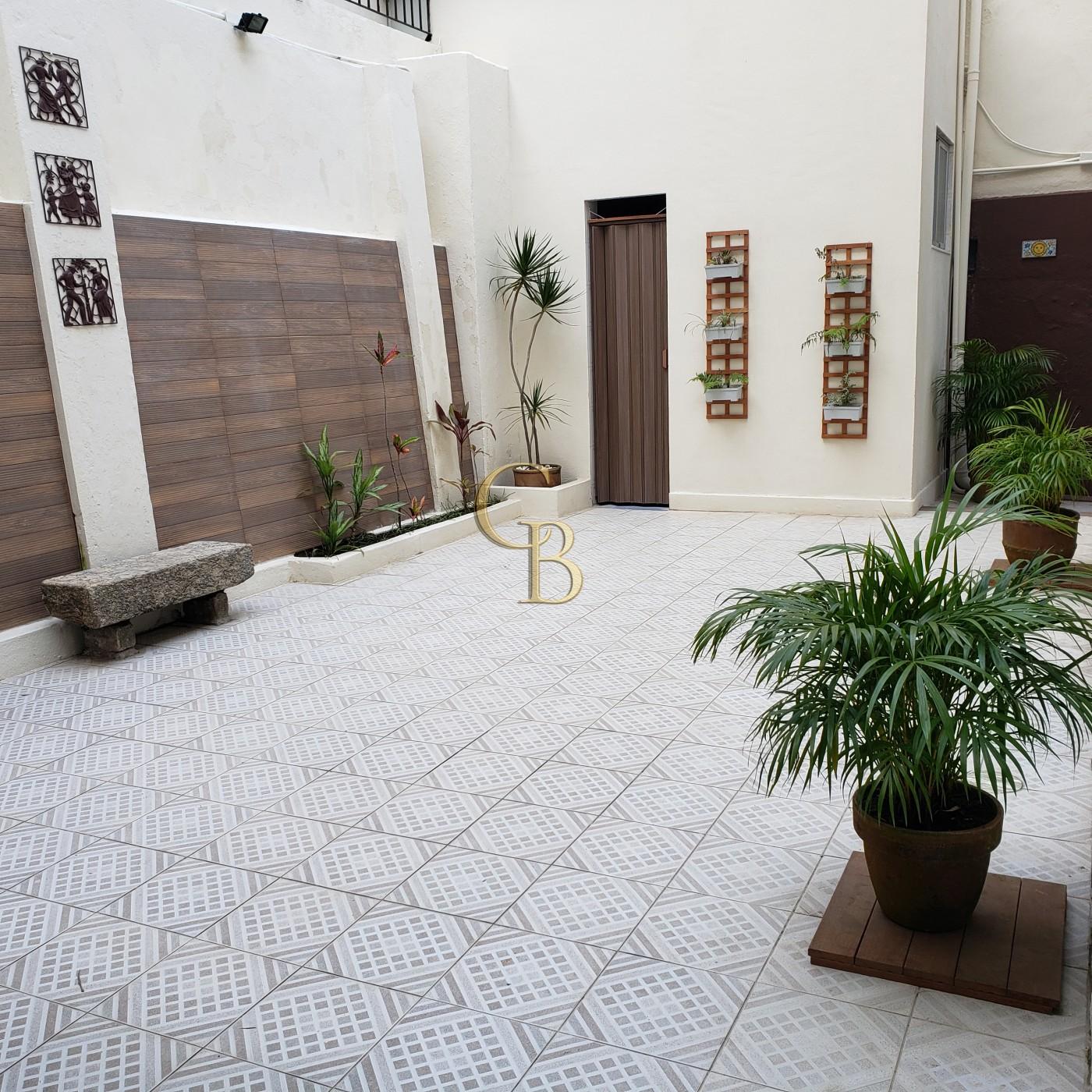 CASA LARANJEIRAS VENDA