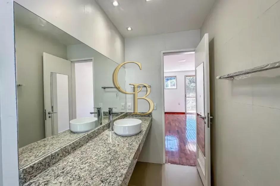 APARTAMENTO COSME VELHO VENDA