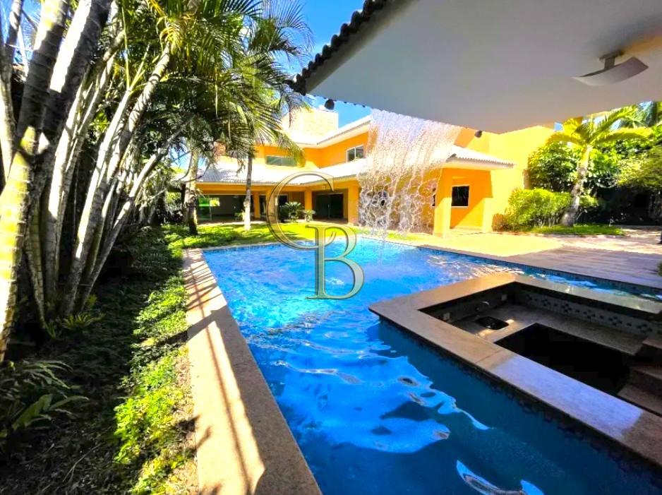 CASA CONDOMINIO MALIB� VENDA