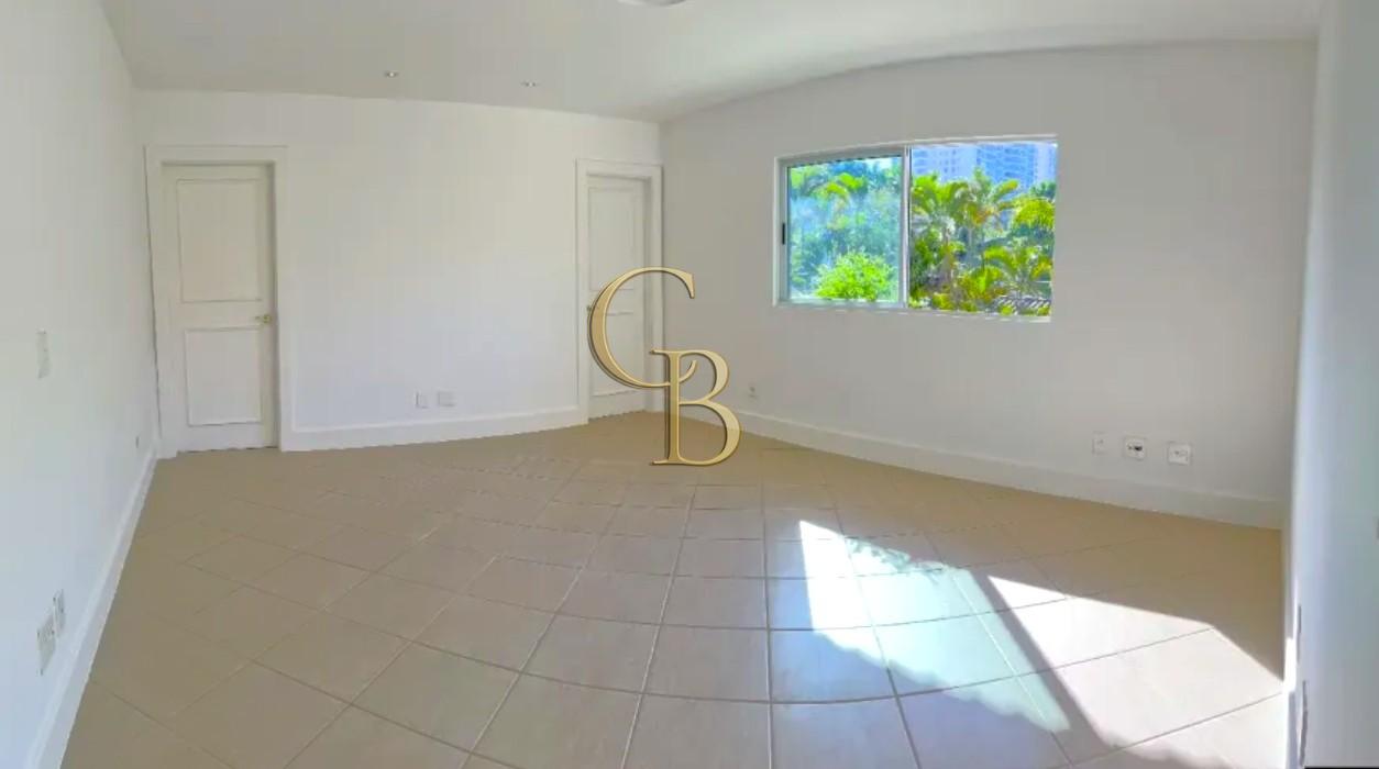 CASA CONDOMINIO MALIB� VENDA