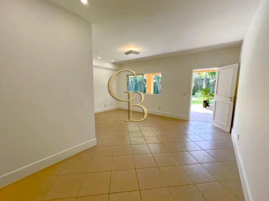 CASA CONDOMINIO MALIB� VENDA