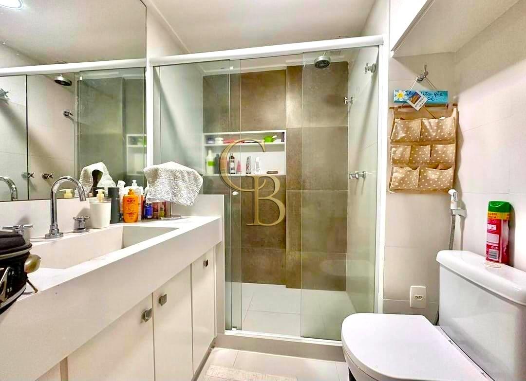APARTAMENTO AV. L�CIO COSTA VENDA