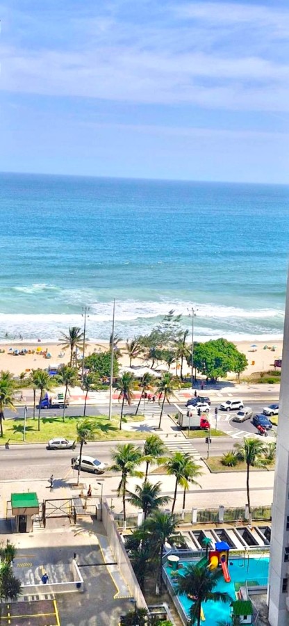 APARTAMENTO AV. L�CIO COSTA VENDA