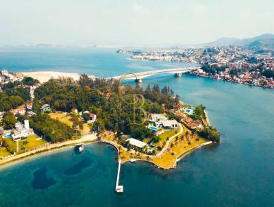 Ilha para Venda, em Cabo Frio, bairro Praia do Siqueira, 6 dormit�rios, 3 su�tes, 5 vagas